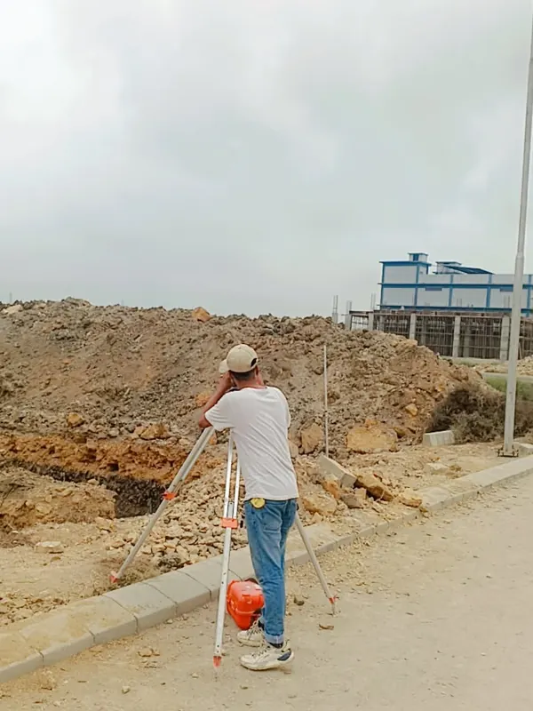 Level survey on site